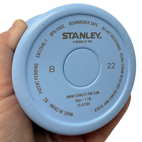 Stanley 40 oz The Quencher H2.0 Flowstate Tumbler Soft Blue - Picture 7 of 9